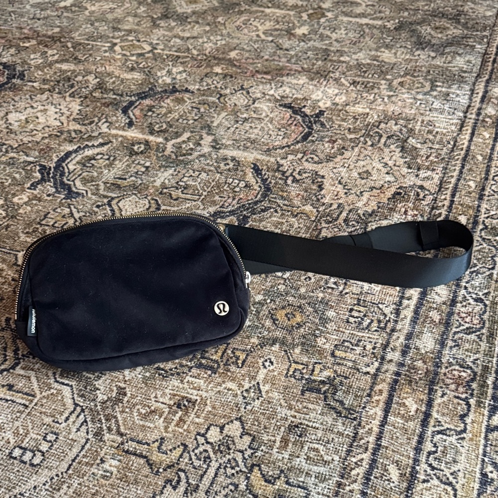 Lululemon Belt Bag